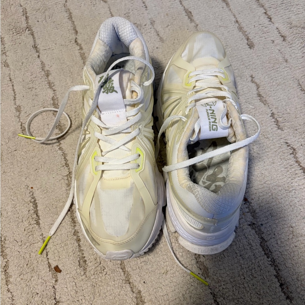 Men's White Athletic Shoes